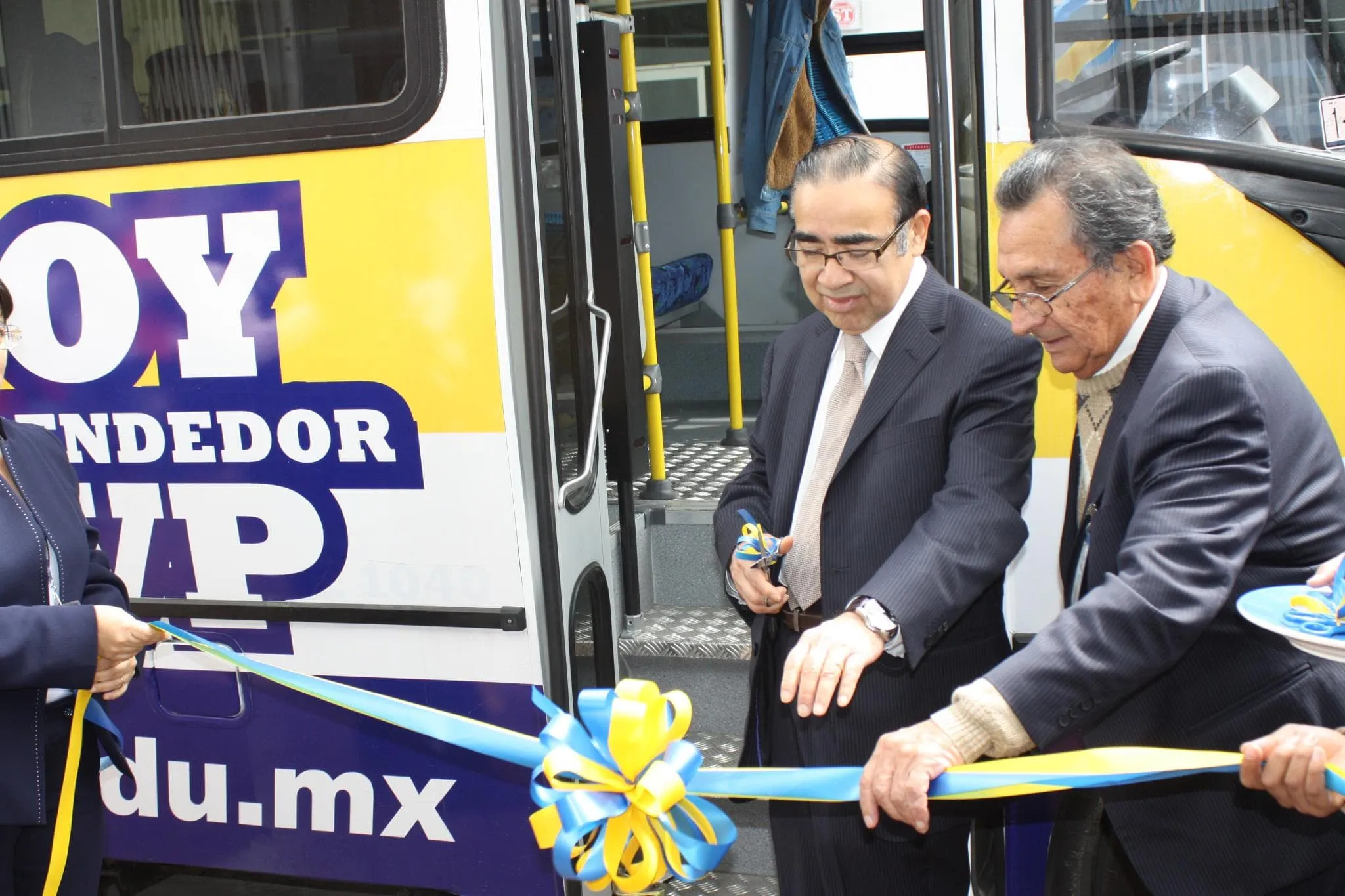 Inauguración del transporte universitario UVP, 2012